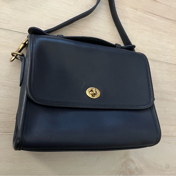 Vintage Navy Blue Coach Court Bag | Style 9870 - Picture 3 of 5